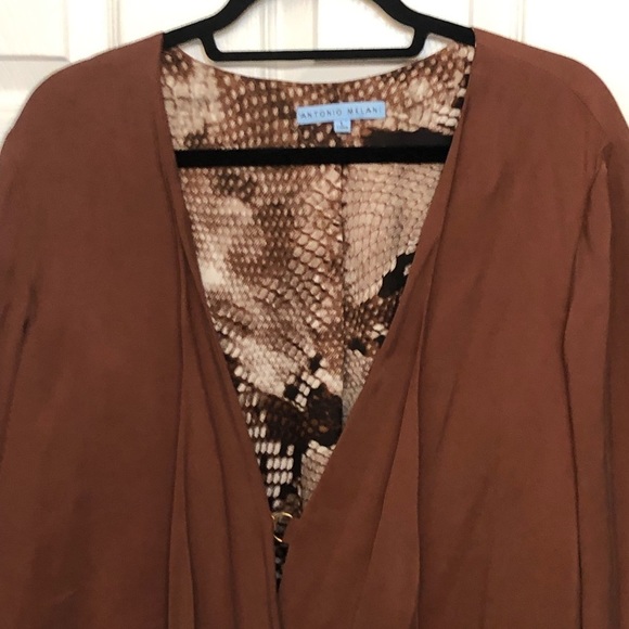 Antonio Melani large silky lined cognac jacket snake print lining zips at wrist - Picture 3 of 16